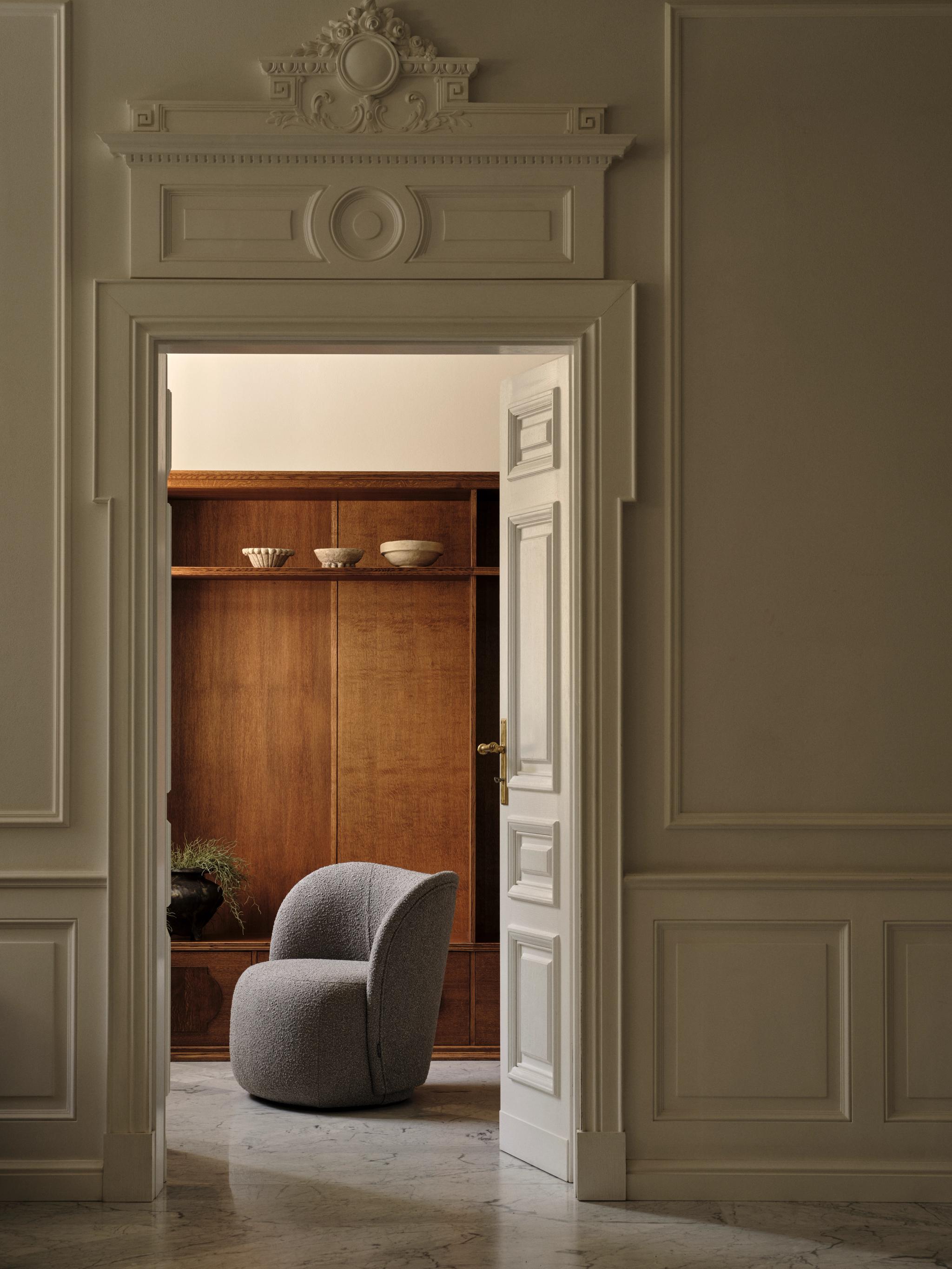Molino Armchair